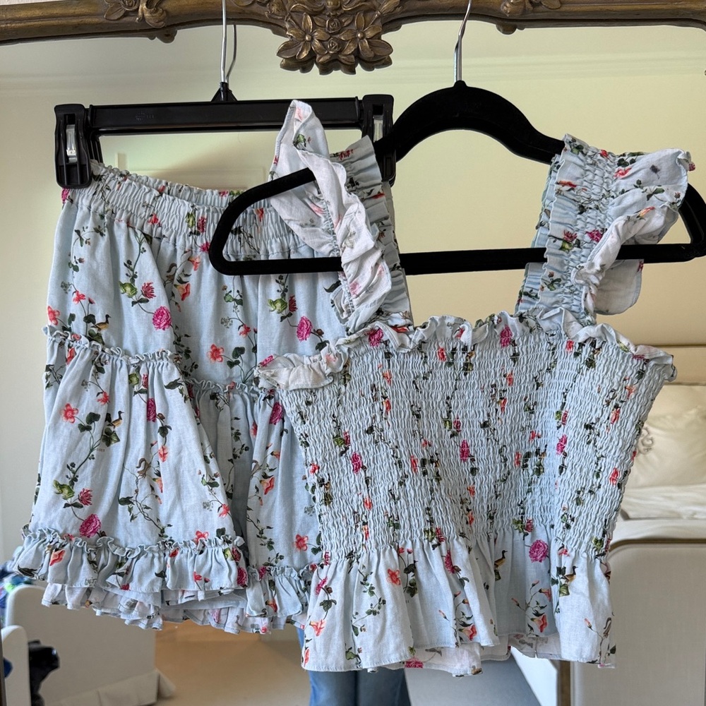 Hill House floral set
